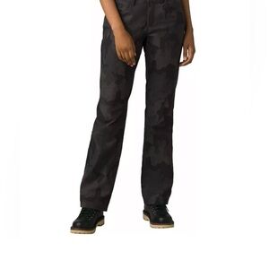 Prana halle straight pant II black grey camo
